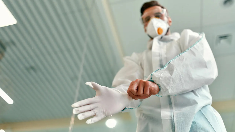 Одноразовые халаты купить в СПб